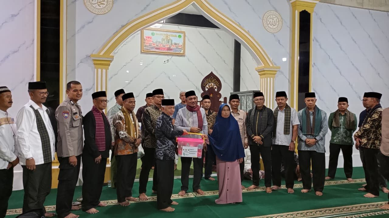 Tim Safari Ramadhan I Kunjungi Taeh Bukik, Bupati Safni Dorong Penguatan Ekonomi Melalui Pertanian