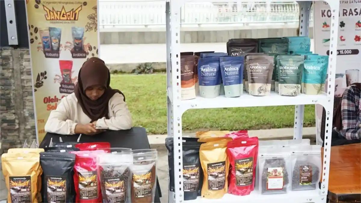 UMKM Solok Selatan Tembus Pasar Internasional, Kopi dan Rendang Diekspor ke Jepang hingga Eropa