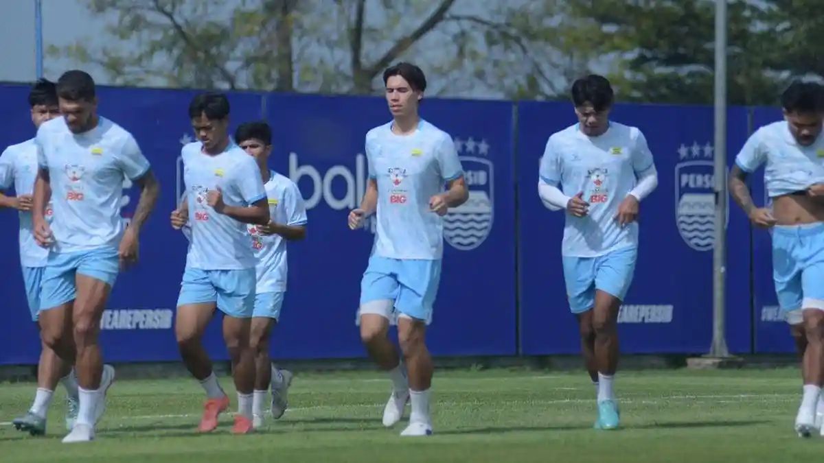 Persib Bandung Matangkan Persiapan Hadapi Semen Padang FC, Kebugaran Pemain Capai 90 Persen