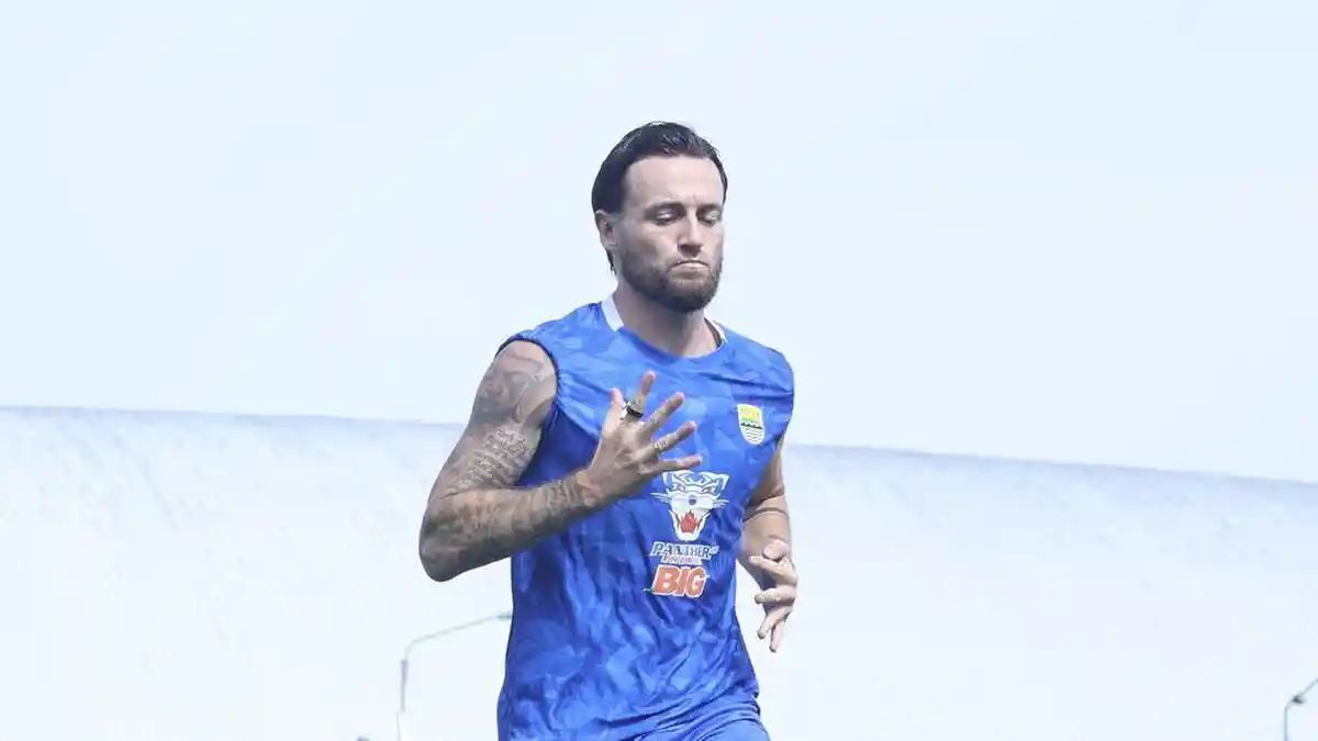 Marc Klok Waspadai Kebangkitan Semen Padang, Persib Siap Tempur di Haji Agus Salim